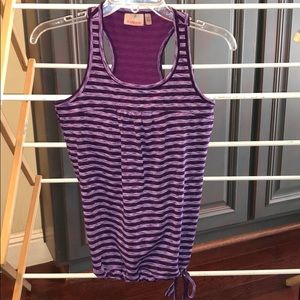 Athleta tank with built in bra